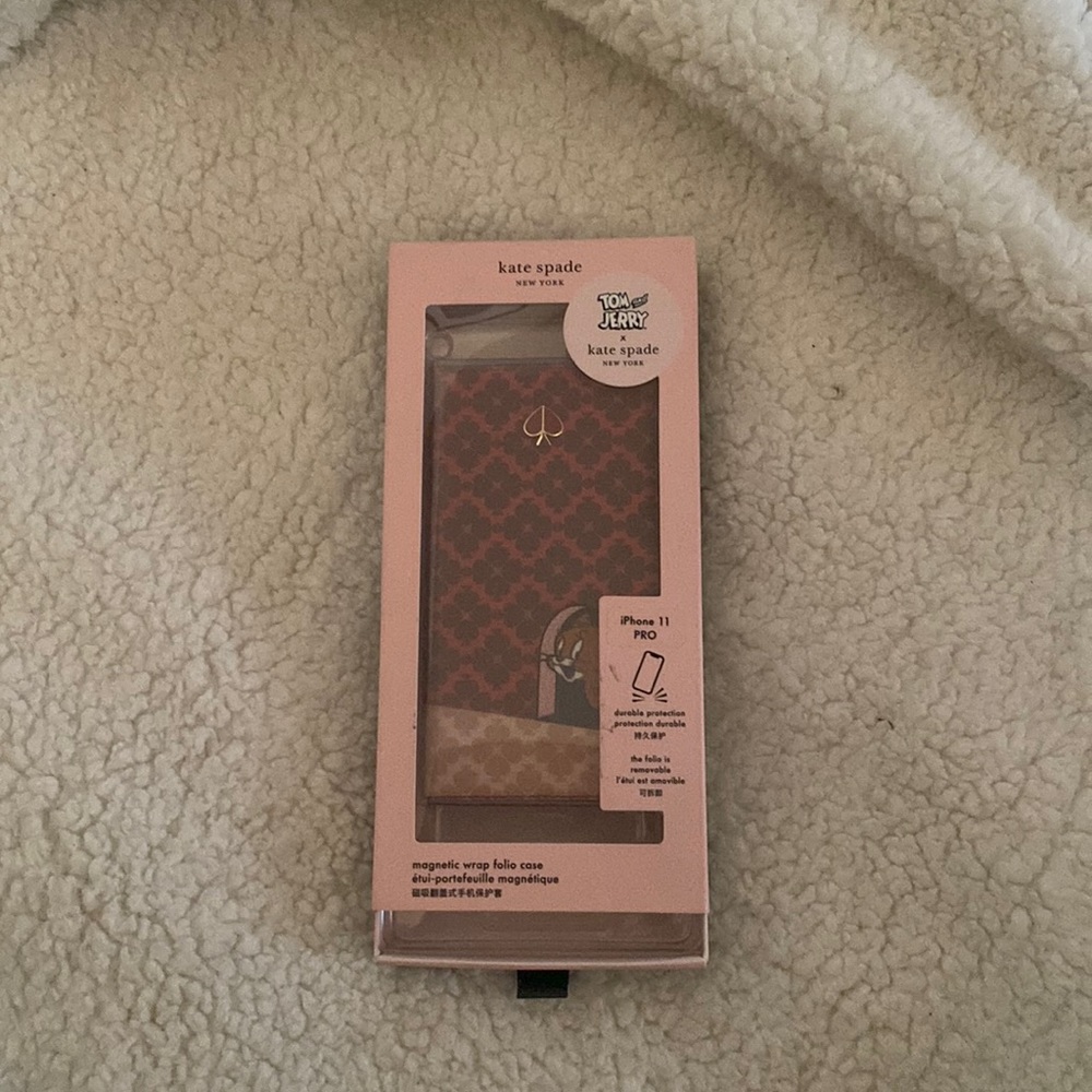 New- Never used iPhone 11 Pro Tom & Jerry wallet case.